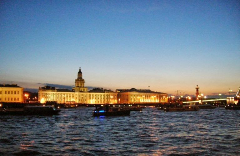 novela rusa san petersburgo